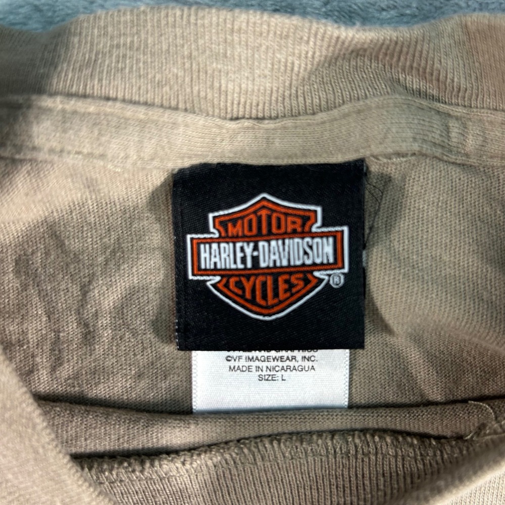 Harley Davidson Mens Graphic T Shirt Pin Up Girl Motorcycle Tan Size L - Picture 3 of 8